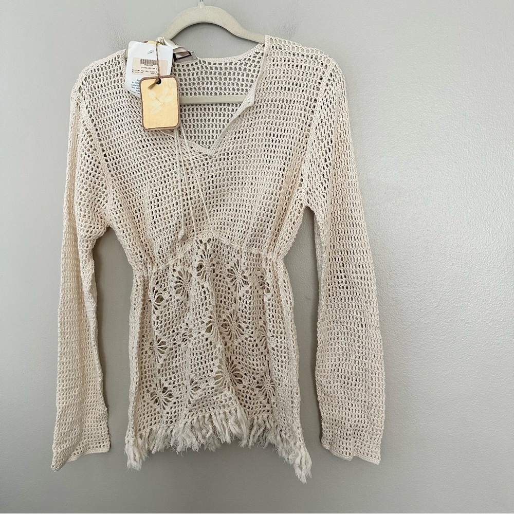 Tommy Bahama little Bohemia hand crochet sweater